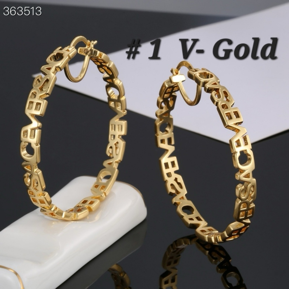 Earrings.